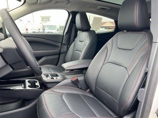 Photo of 2025 Star White Metallic Tri-Coat Ford Mustang Mach-E