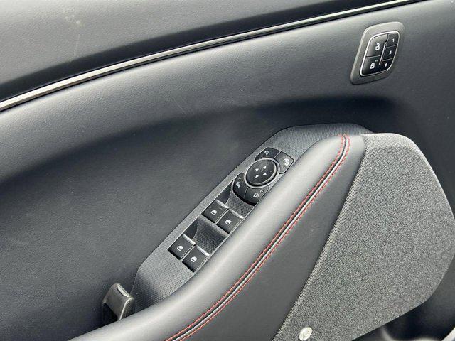 Photo of 2025 Star White Metallic Tri-Coat Ford Mustang Mach-E