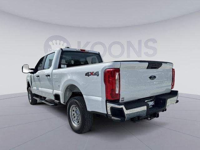 Photo of 2026 Oxford White Ford F-250