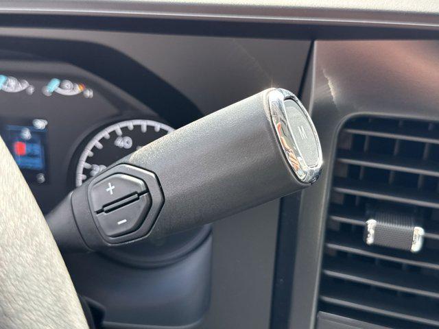 Photo of 2026 Oxford White Ford F-250