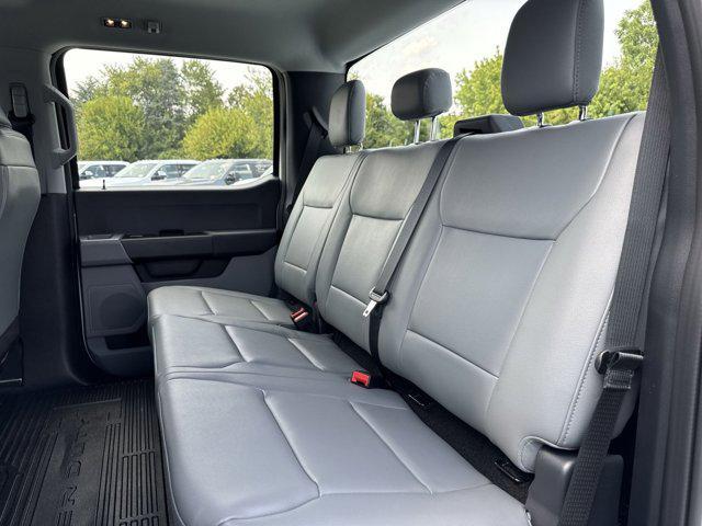 Photo of 2026 Oxford White Ford F-250