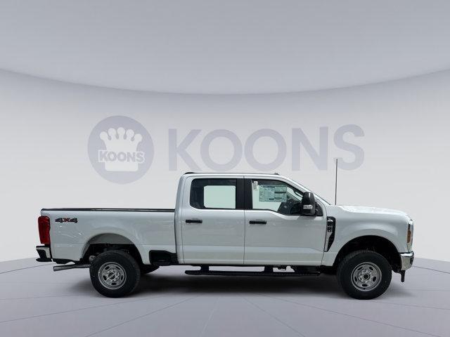 Photo of 2026 Oxford White Ford F-250