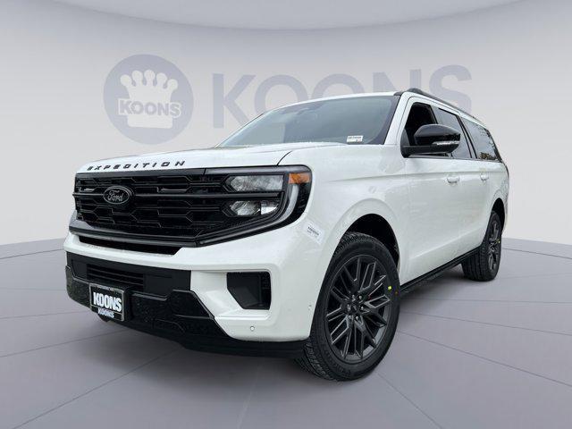 Photo of 2025 White Metallic Ford Expedition Max