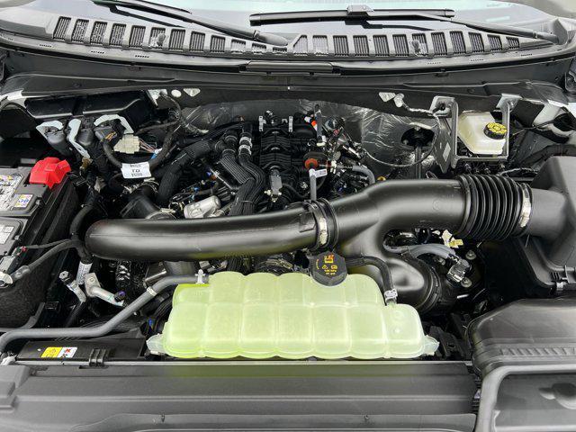 Photo of 2025 White Metallic Ford Expedition Max