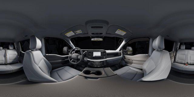 Photo of 2025 Oxford White Ford F-350