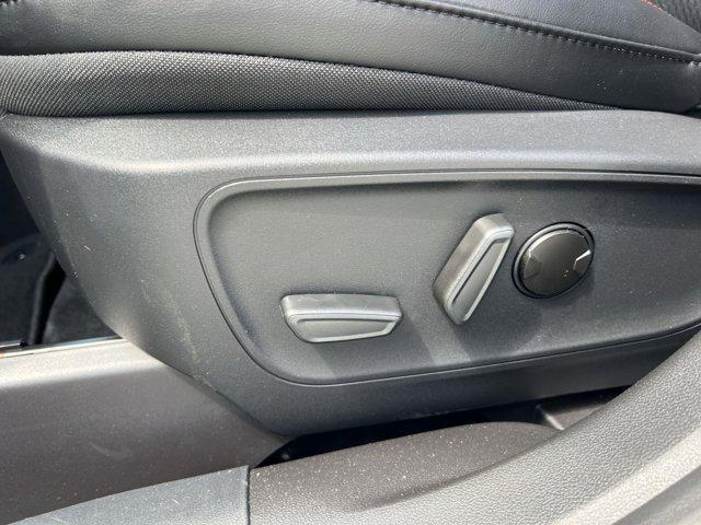 Photo of 2025 White Metallic Ford Escape