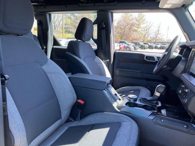 Photo of 2025 Carbonized Gray Metallic Ford Bronco