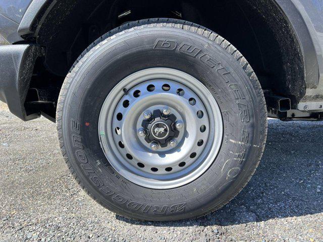 Photo of 2025 Carbonized Gray Metallic Ford Bronco
