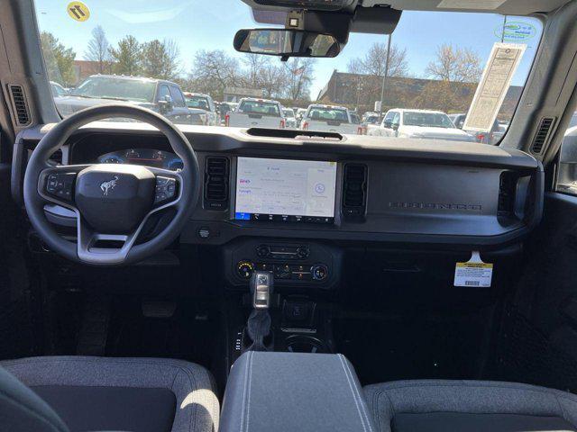 Photo of 2025 Carbonized Gray Metallic Ford Bronco