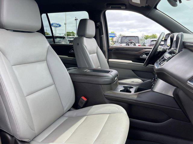 Photo of 2023 Summit White Chevrolet Suburban