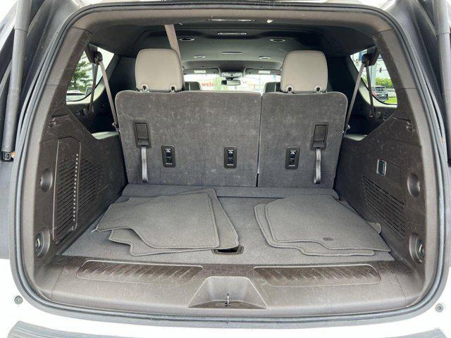 Photo of 2023 Summit White Chevrolet Suburban