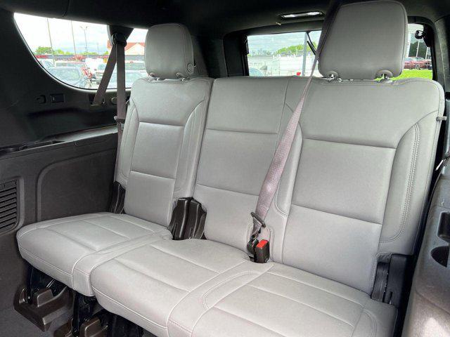 Photo of 2023 Summit White Chevrolet Suburban