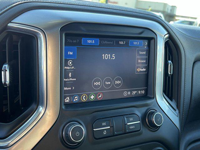 Photo of 2021 Black Chevrolet Silverado 1500