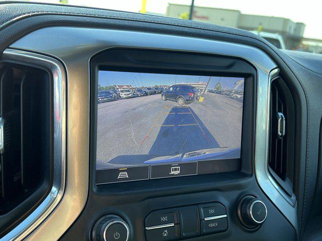 Photo of 2021 Black Chevrolet Silverado 1500