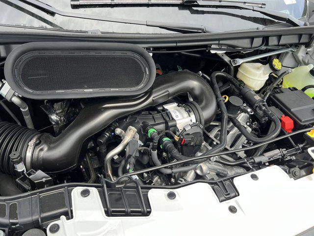 Photo of 2025 Oxford White Ford Transit-250
