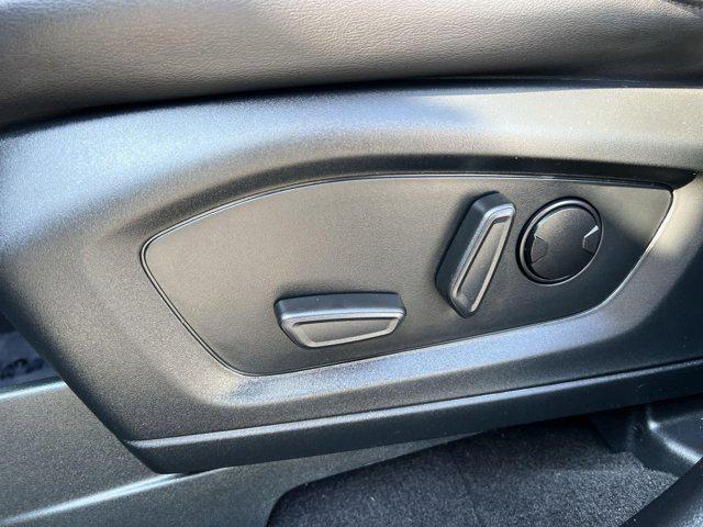 Photo of 2023 Stone Blue Metallic Ford Explorer