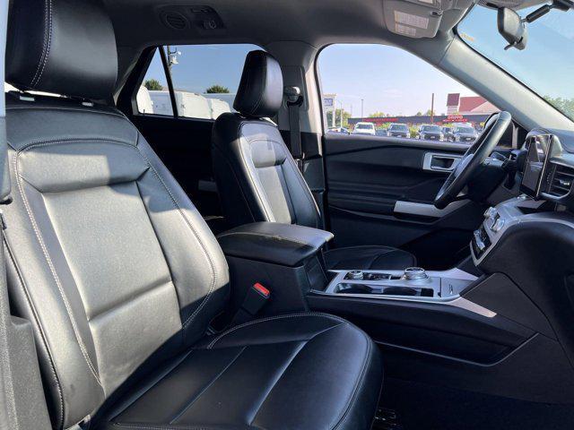 Photo of 2023 Stone Blue Metallic Ford Explorer