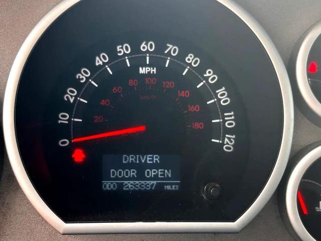 Photo of 2010 Black Toyota Tundra