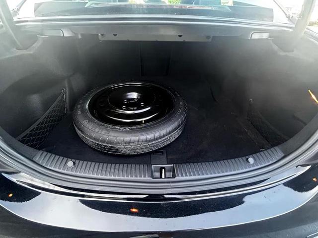 Photo of 2016 Black Mercedes-Benz C-Class