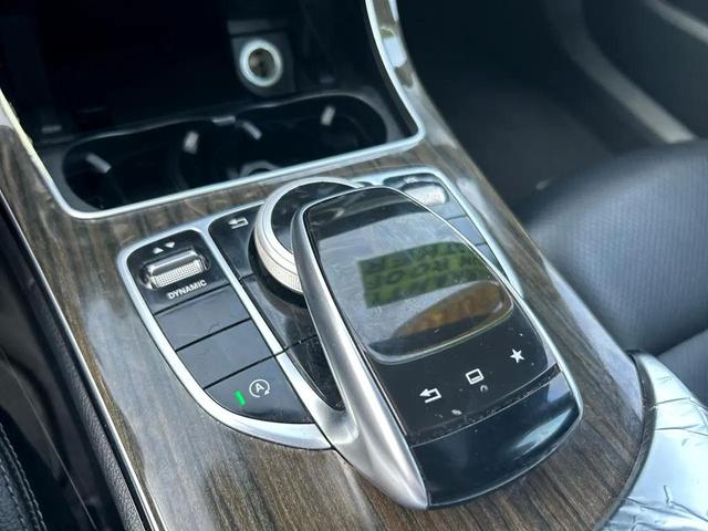 Photo of 2016 Black Mercedes-Benz C-Class