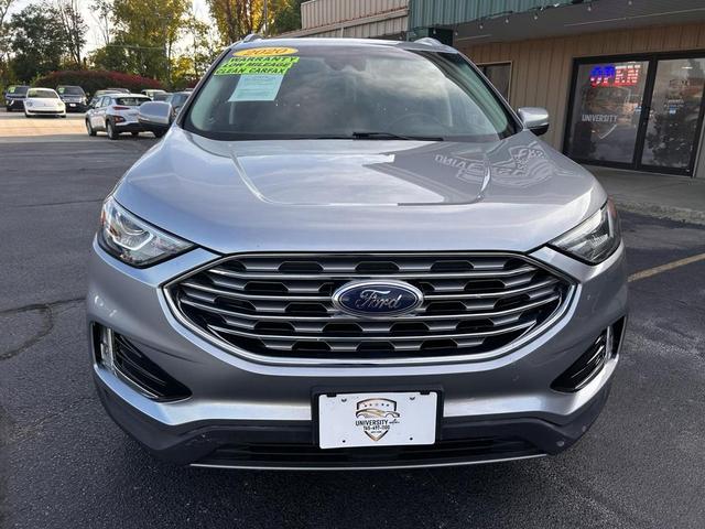 Photo of 2020 Iconic Silver Metallic Ford Edge
