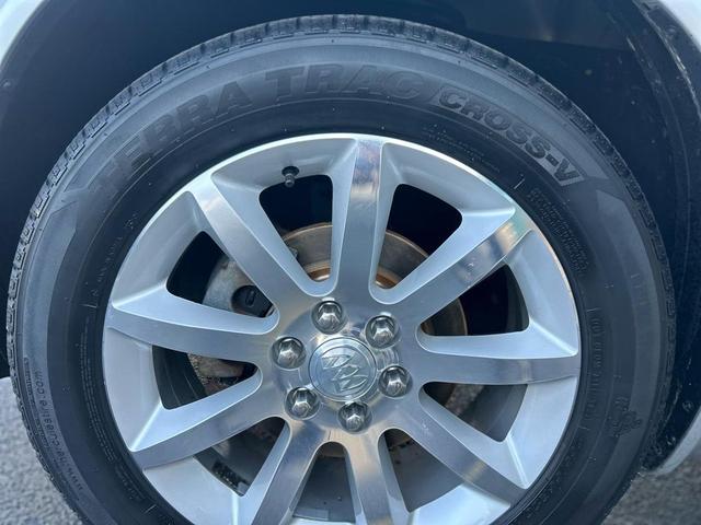 Photo of 2017 Quicksilver Metallic Buick Enclave