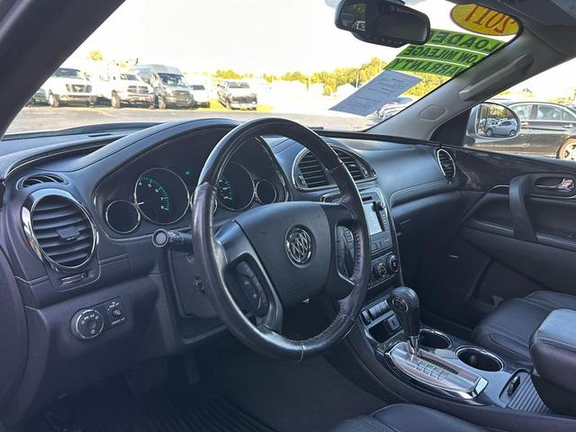Photo of 2017 Quicksilver Metallic Buick Enclave