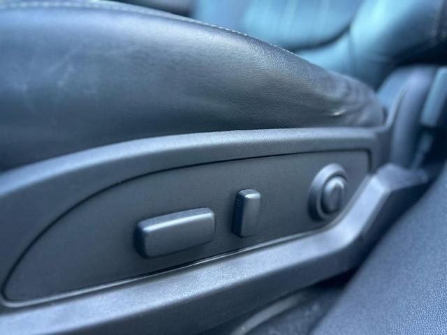 Photo of 2017 Quicksilver Metallic Buick Enclave