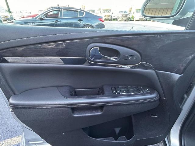 Photo of 2017 Quicksilver Metallic Buick Enclave