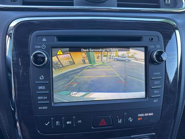 Photo of 2017 Quicksilver Metallic Buick Enclave