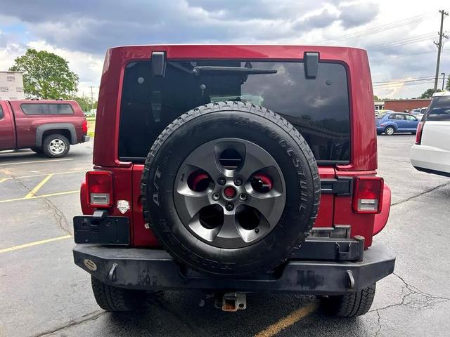 Photo of 2012 Burgundy Jeep Wrangler Unlimited