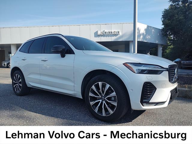 Photo of 2024 Crystal White Metallic Volvo XC60