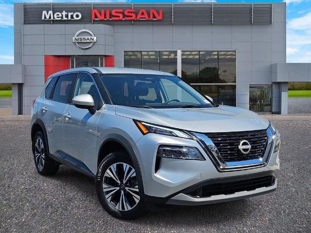 Photo of 2023 Brilliant Silver Metallic Nissan Rogue