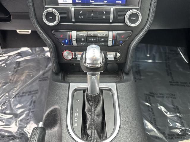 Photo of 2022 Race Red Ford Mustang