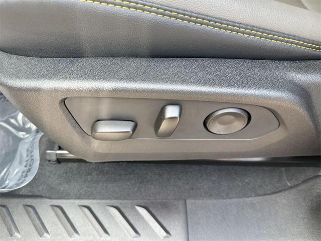 Photo of 2025 Black Chevrolet Colorado