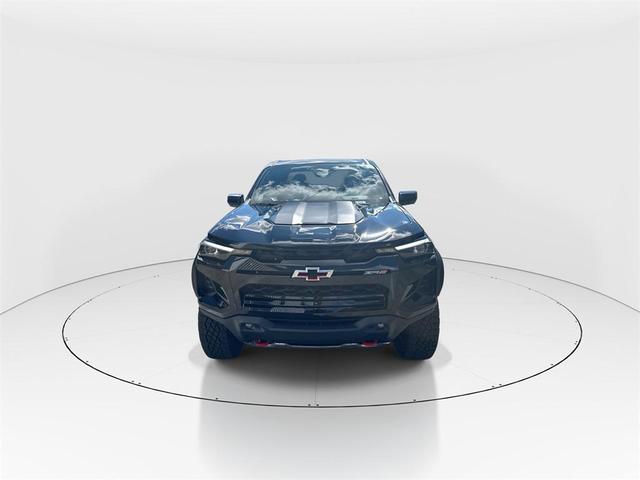 Photo of 2025 Black Chevrolet Colorado