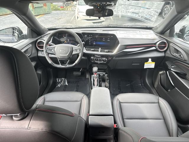 Photo of 2025 Mosaic Black Metallic Chevrolet Trax