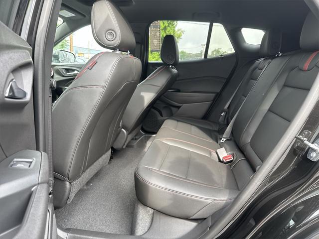 Photo of 2025 Mosaic Black Metallic Chevrolet Trax