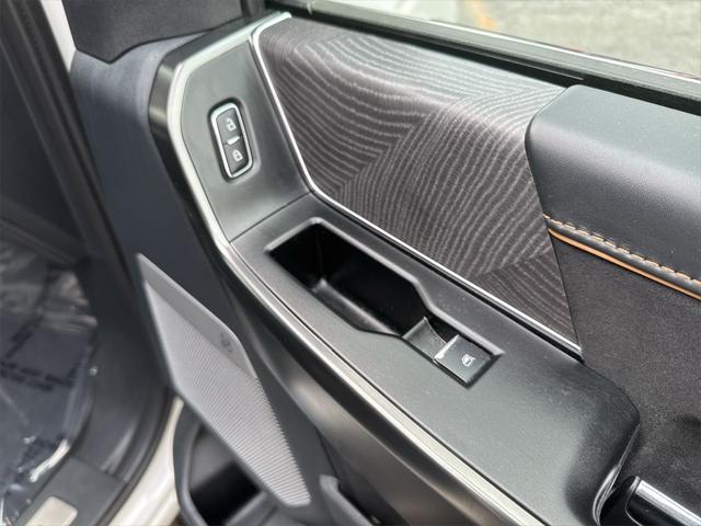 Photo of 2023 Star White Metallic Tri-Coat Ford F-150