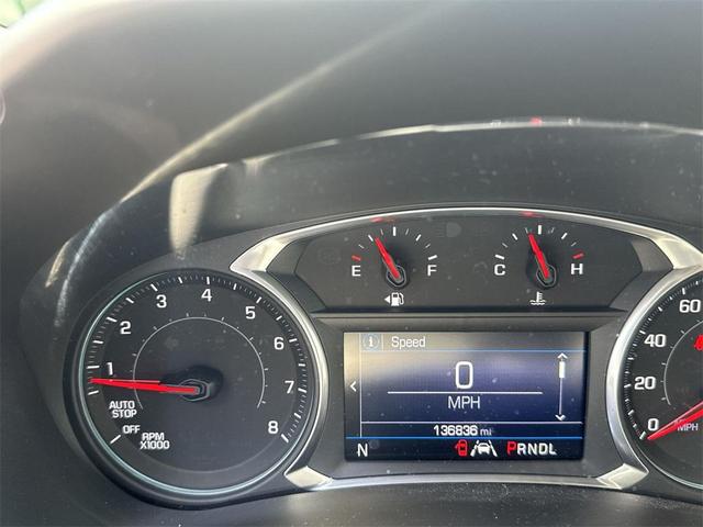 Photo of 2021 Summit White Chevrolet Equinox