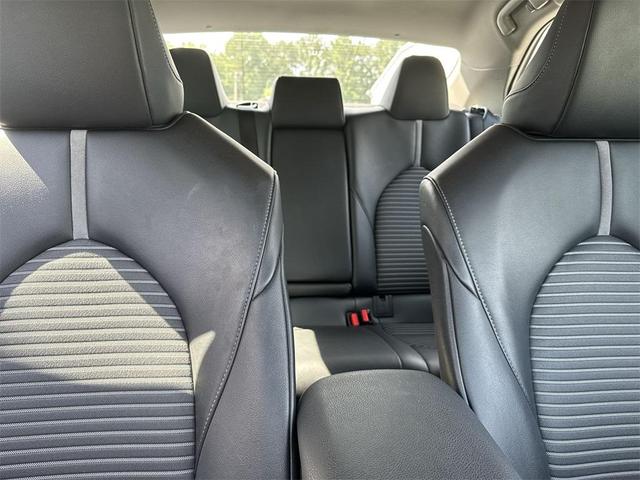 Photo of 2023 Ice Cap Toyota Camry