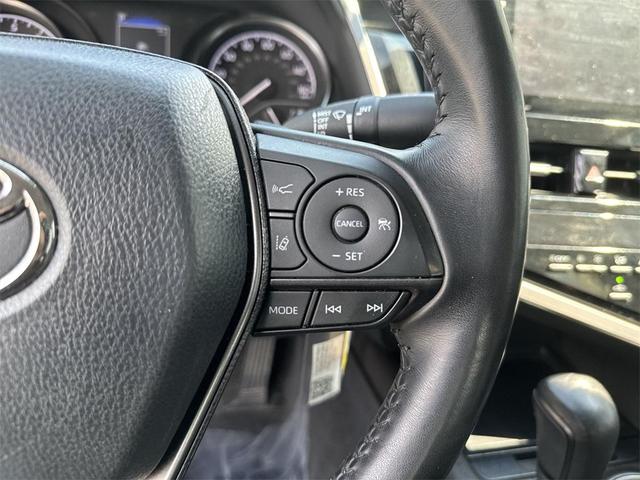 Photo of 2023 Ice Cap Toyota Camry