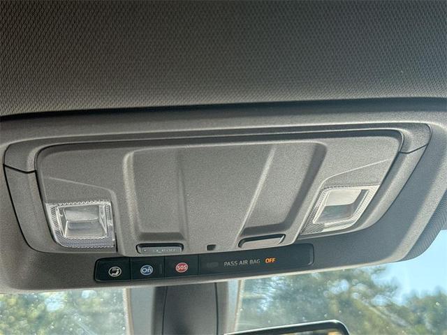 Photo of 2021 Silver Ice Metallic Chevrolet Silverado 1500