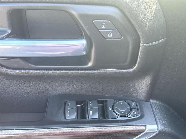 Photo of 2021 Silver Ice Metallic Chevrolet Silverado 1500