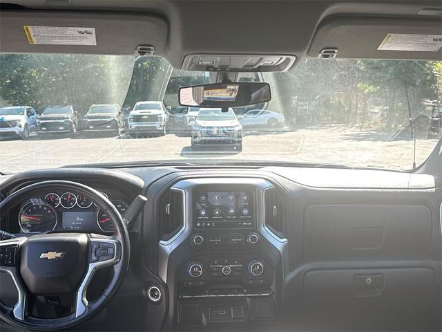 Photo of 2021 Silver Ice Metallic Chevrolet Silverado 1500