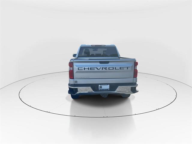 Photo of 2021 Silver Ice Metallic Chevrolet Silverado 1500