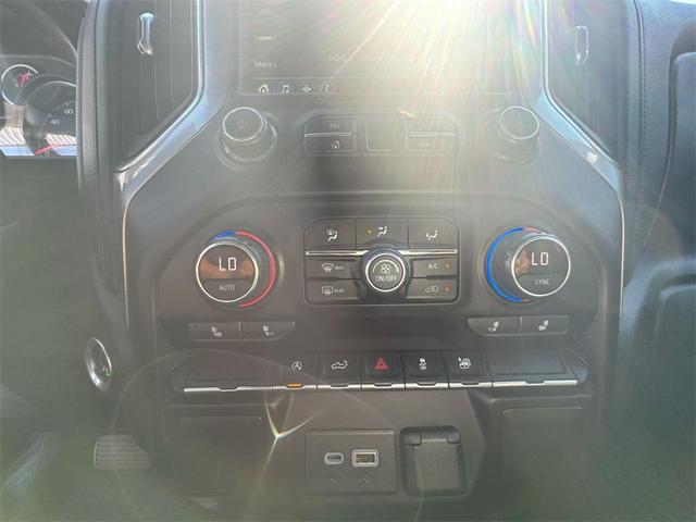 Photo of 2021 Silver Ice Metallic Chevrolet Silverado 1500