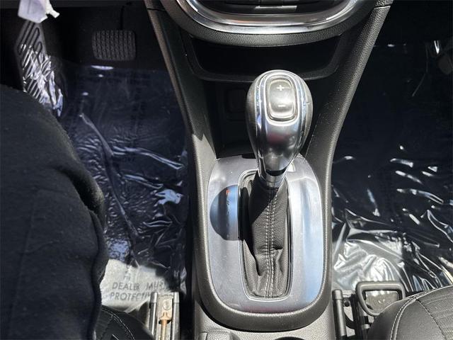 Photo of 2015 Quicksilver Metallic Buick Encore