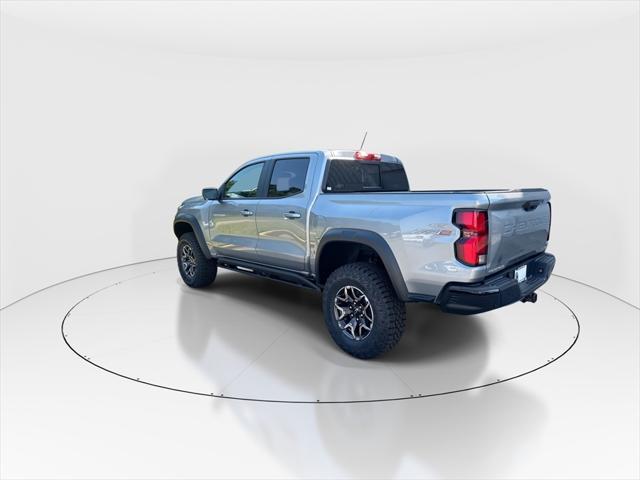 Photo of 2025 Sterling Gray Metallic Chevrolet Colorado