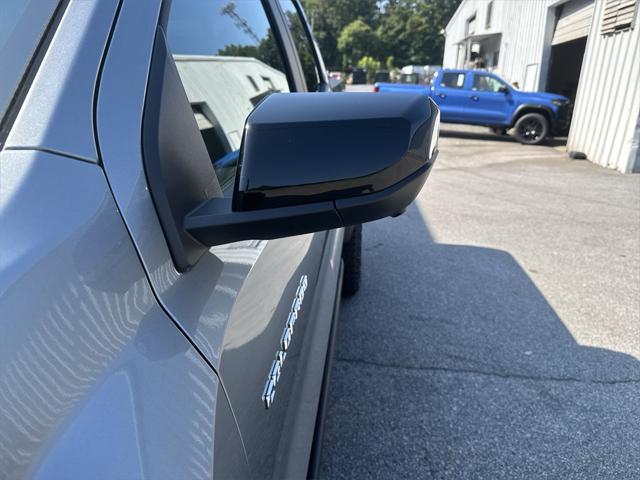 Photo of 2025 Sterling Gray Metallic Chevrolet Colorado